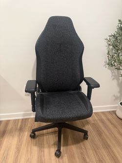 Secretlab Gaming Chair – Dark Gray