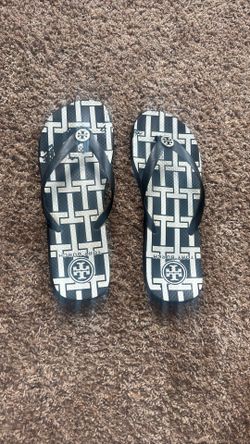 Tory Burch Size 11 Flip Flops
