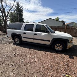 Chevy Suburban 2002