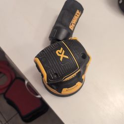 DeWalt 20 Volt Orbital Palm Sander (Tool Only)