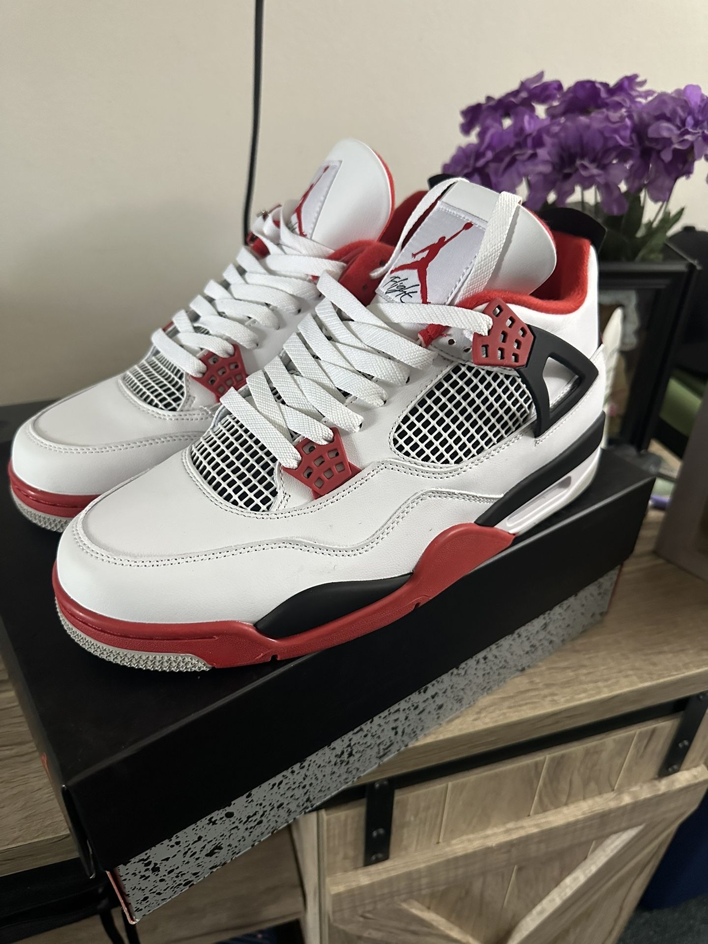 Jordan Retro 4