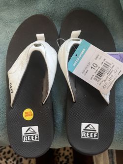 Reef flip Flop with Bottle Opener And Golf cleats