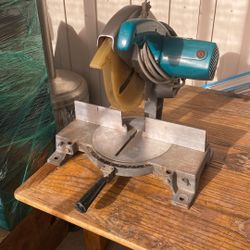 Miter Saw