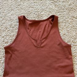 SHEIN Women’s Solid Knotched Cropped Rust Tank Top Size XL
