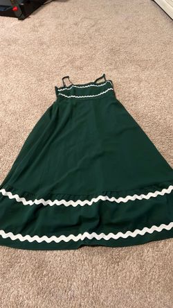 Women’s green dress size L