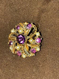Ornate Gold-Tone Filigree Brooch with Purple Rhinestones & Faux Pearls