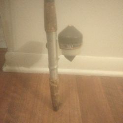 Antique 1987 Zebco Fishing Pole
