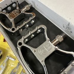 Bullseye Chrome platforms 