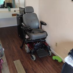 INVACARE PRONTO-M6