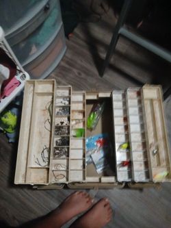 Fishing box with lures