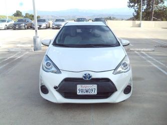 2015 Toyota Prius c
