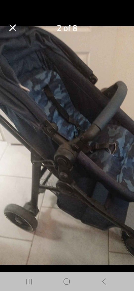 Baby Gap Baby 2 in 1 Stroller Blue Camo Print seat