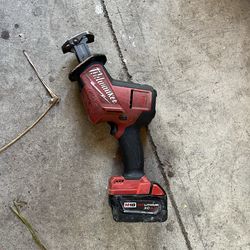 Milwaukee  M18