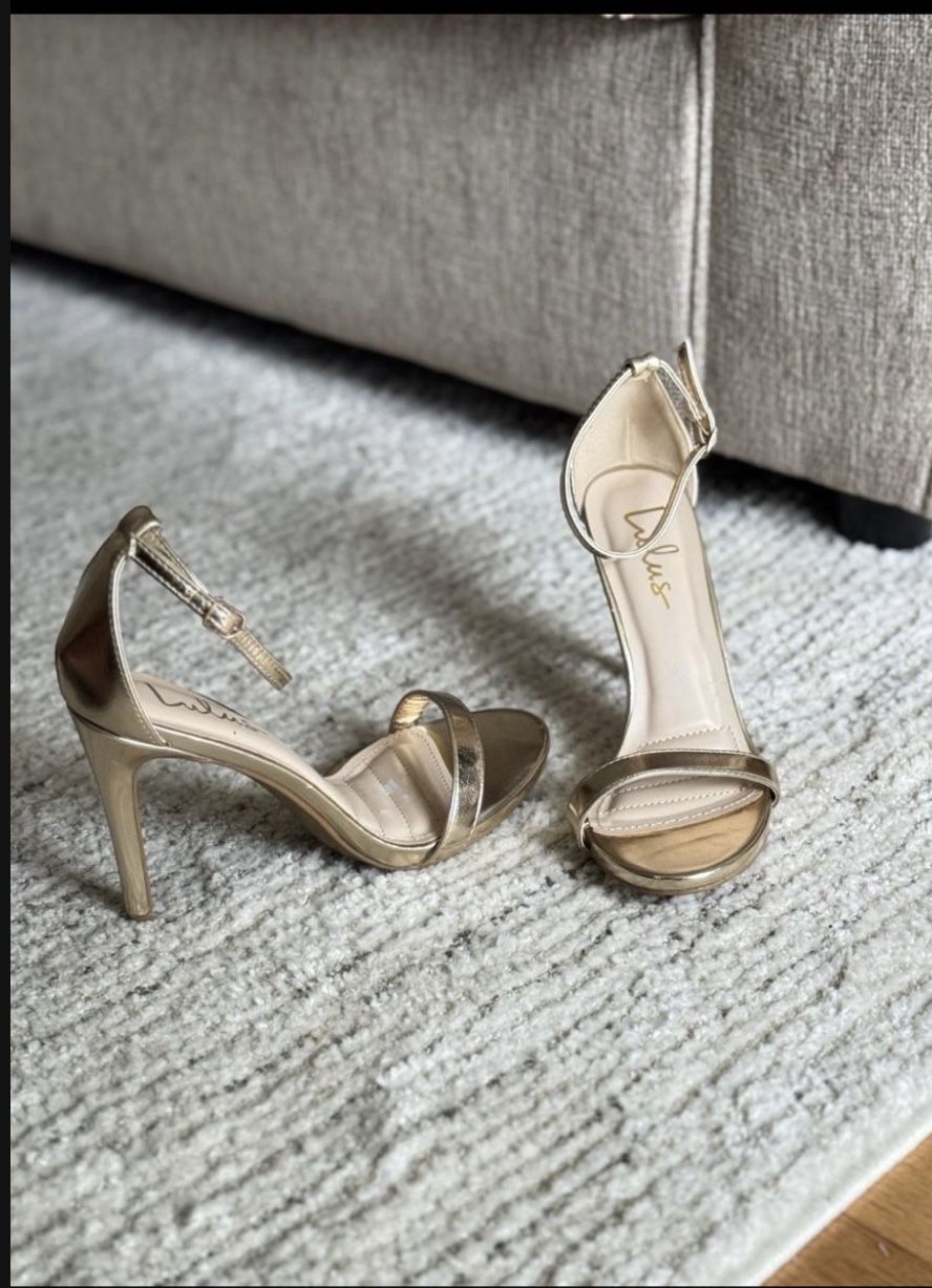 High Heels Size 8.5