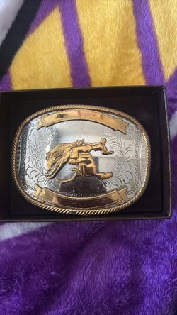 Belt buckle