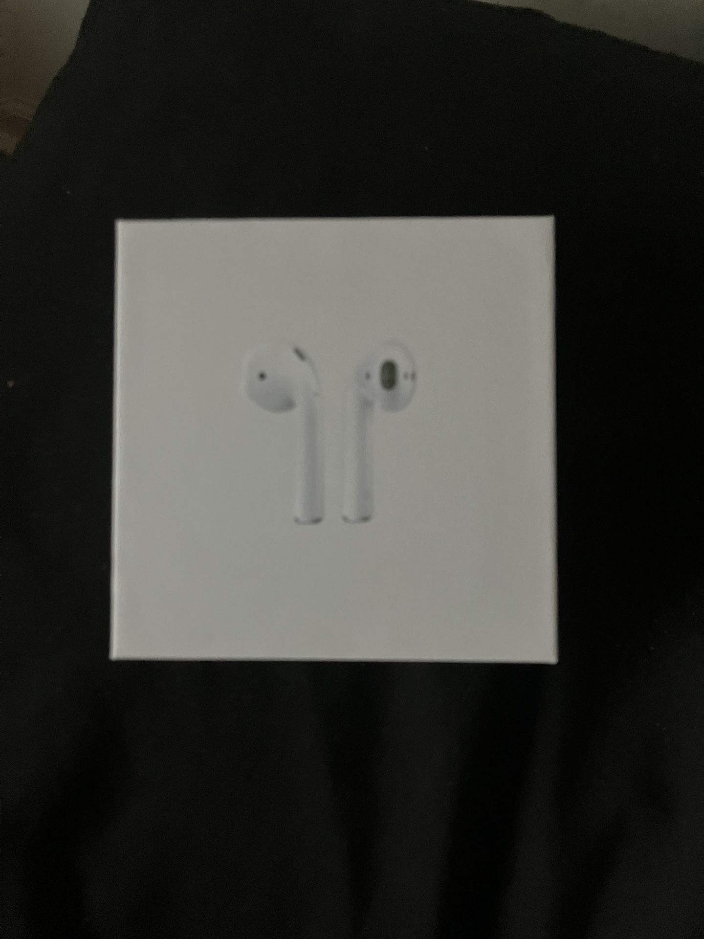 AirPods