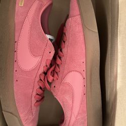 Nike Supreme Blazer Pink 9.5 $40