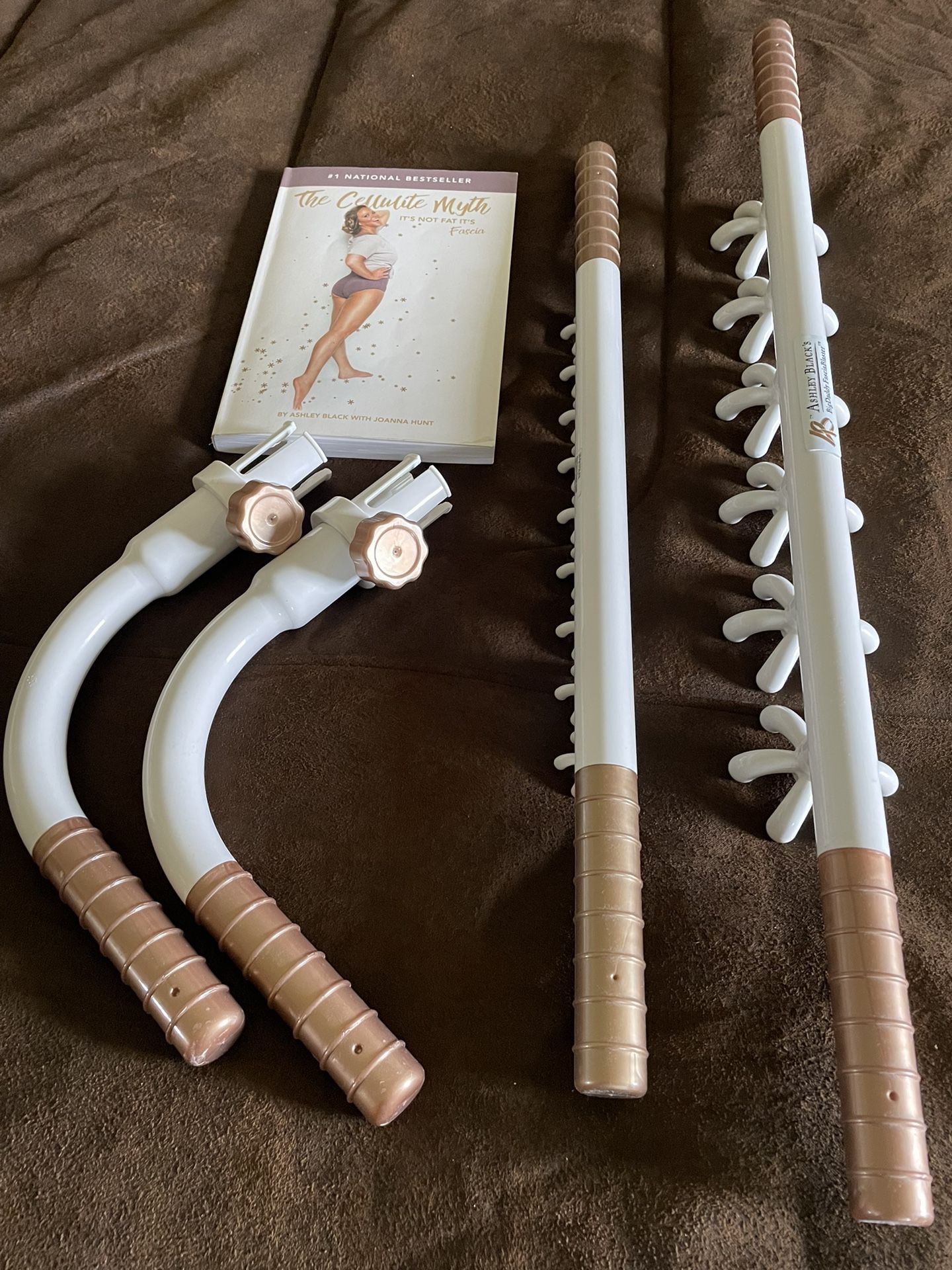 Ashley Black Fascia Blaster Set With Book