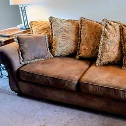 7 Foot Wide Brown Fabric Couch With Reversable Cushions