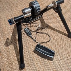 Wahoo Kickr Snap Bike Trainer