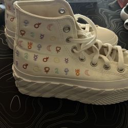 Converse Chuck Taylor Planetary Symbols Platforms