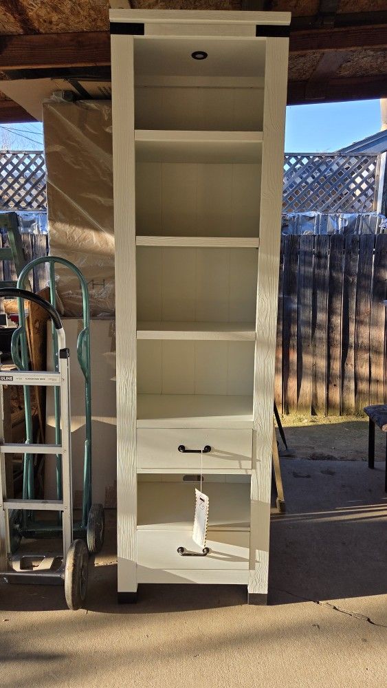 Harper springs White:Left pier(Magnussen)