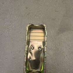 Oil pan