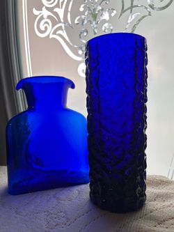 VTG- Blenko Vase, textured Cobalt Blue, heavy