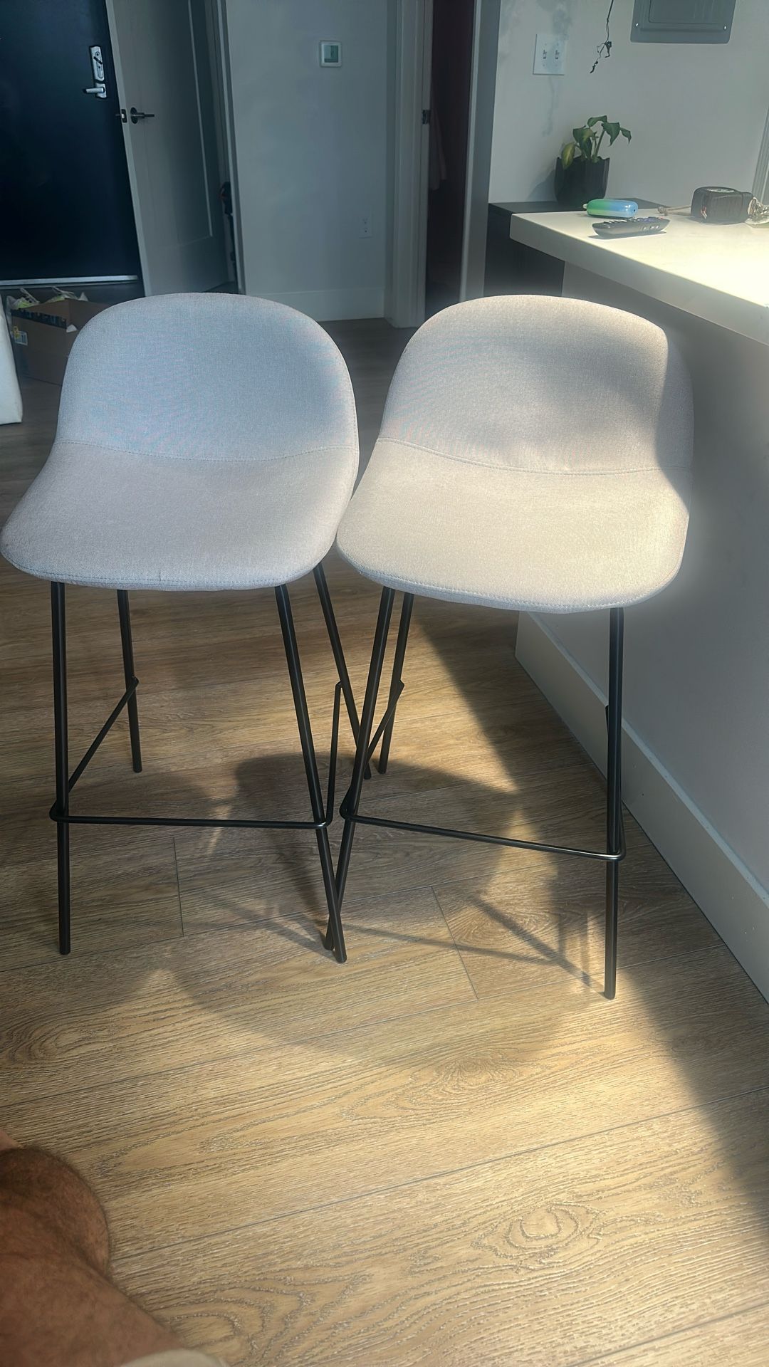 Bar Stools Modern