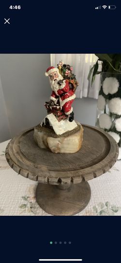 Ron Lee Collector Statue - Santa “Last Stop”