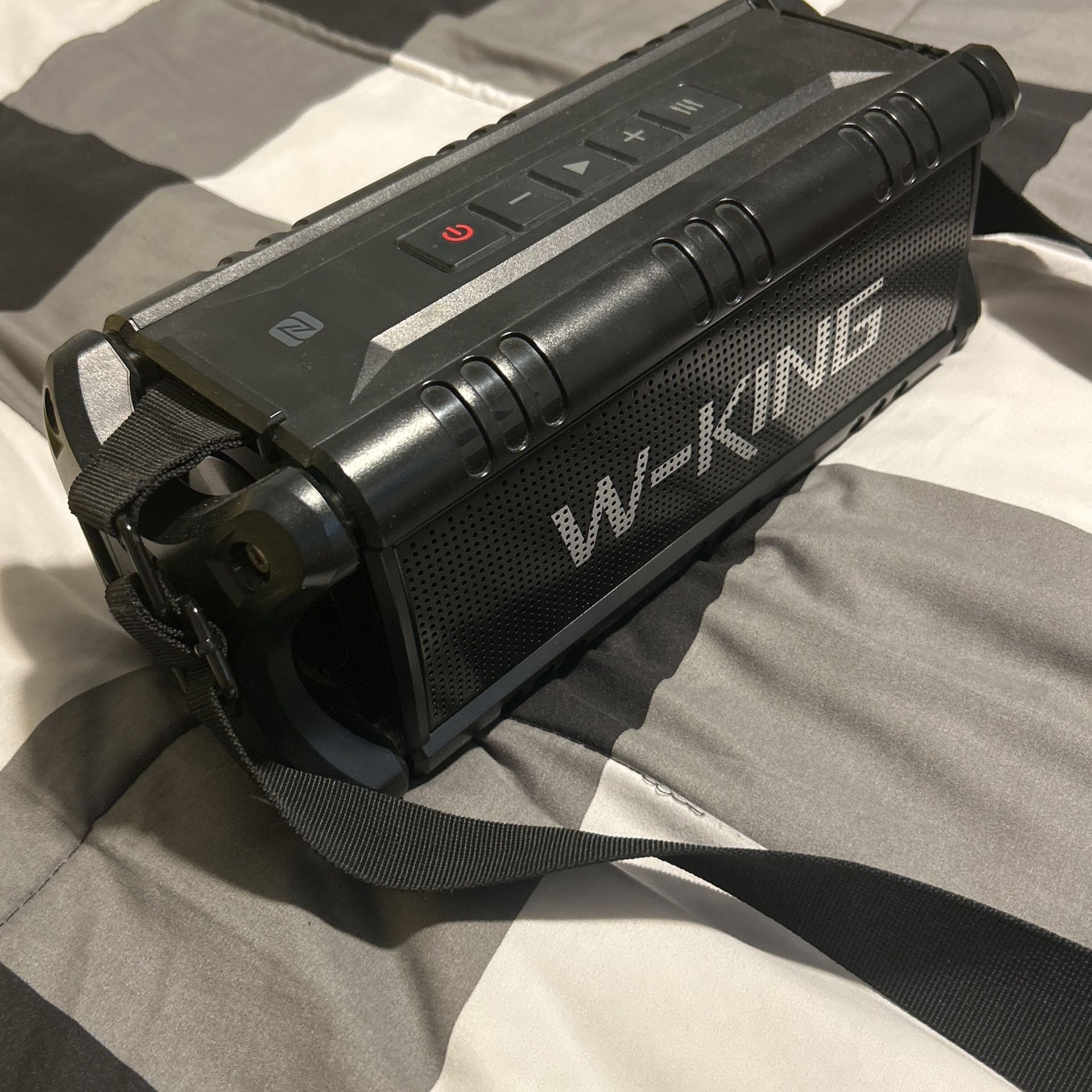 Speaker Bluetooth (out -door)
