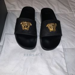 VERSACE POOL SLIDES 