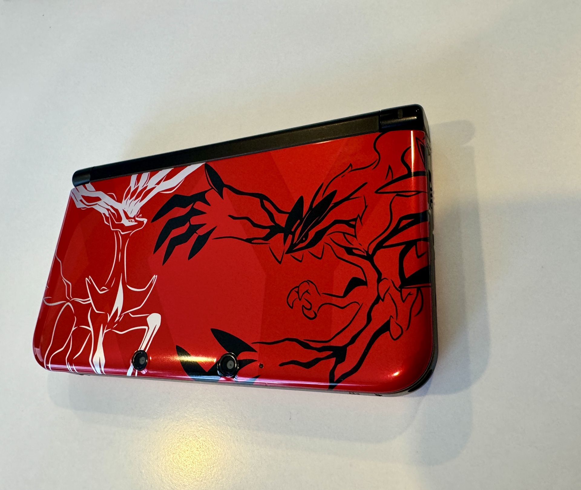 RARE Nintendo 3DS XL Pokemon X & Y Red Console + 128 GB SD + Many games