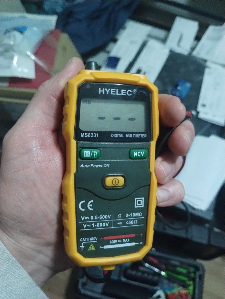 Hyelec Mini Multimeter
