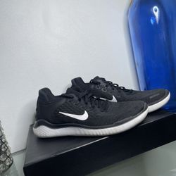 Nike Free RN Running Shoes Women Size 8 Lightweight Gym Workout Sneakers