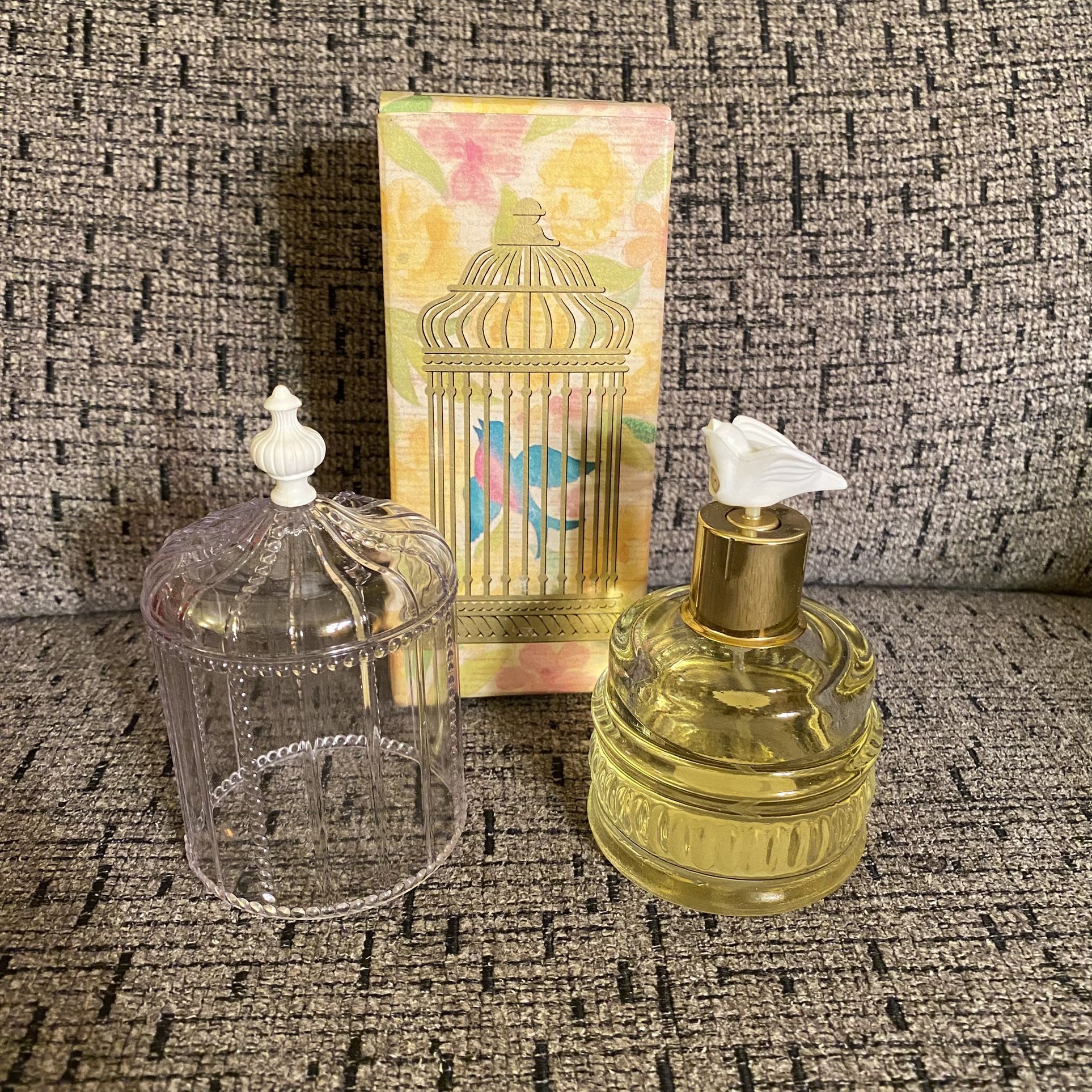 Avon Sweet Honesty Bird Cage Song of Love Charisma Cologne Mist Spray 2 fl. oz