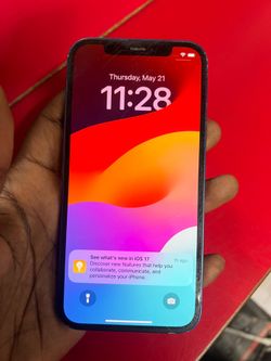 iPhone 12 64 GB Blue Unlocked Selling For $199