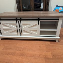 Farmhouse Coffee Table 