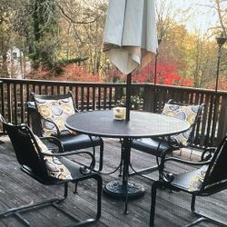 Vintage Wrought Iron Set (4 Chairs & Table)