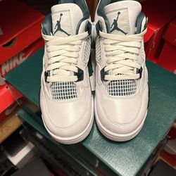 Jordan 4 Oxidized Green GS Sizes 5.5Y & 6.5Y