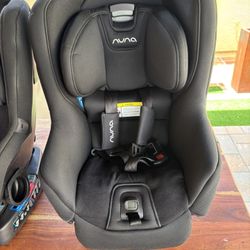 Nuna Convertible Car Seat – Rear & Forward Facing
