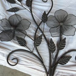 Metal Flowers Decoration