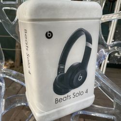Beats Solo 4 Bluetooth Headphones 