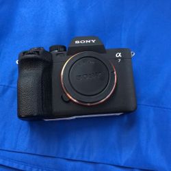 Sony Alpha A7IV Mirrorless  Camera 33mp  Body Only Pre Owned 