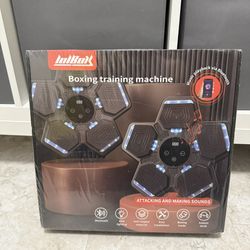 Smart Interactive Boxing Training Equipment with Gloves