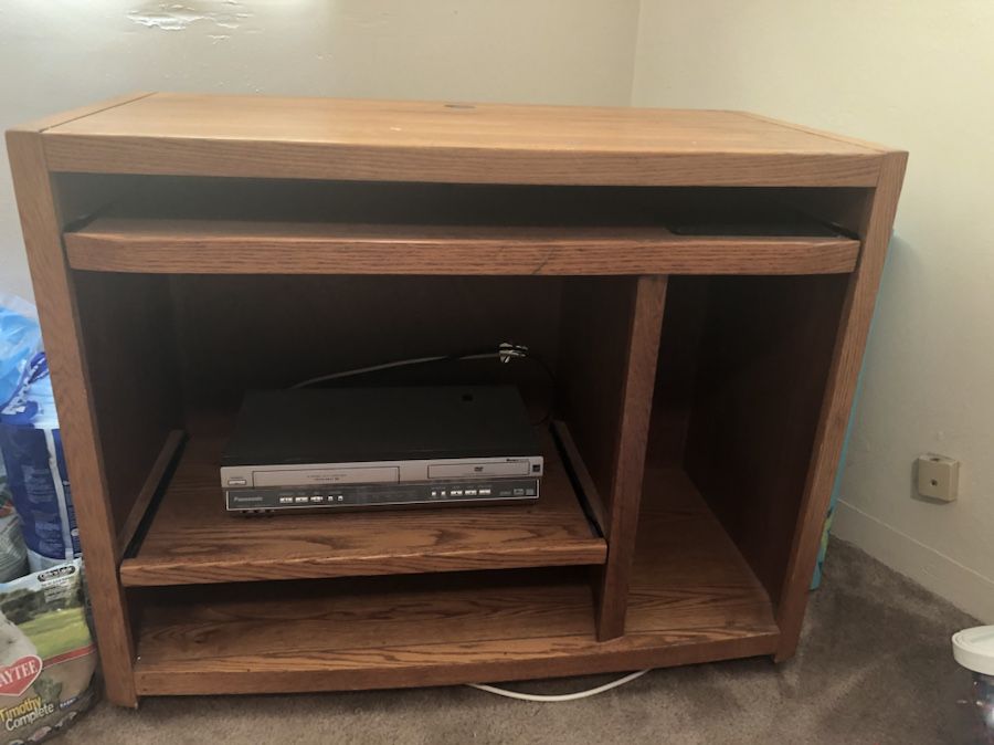 Computer table