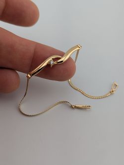 ✨ 14K Gold Bracelet with Natural Diamond Accent ✨