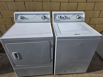Speed Queen Washer and Gas Dryer Set
