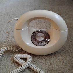 Vintage Western Electric Sculptura Phone donut 1960s-70s style MCM 