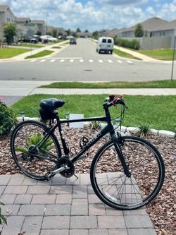 Trek FX 7.3 Hybrid Bike – $250